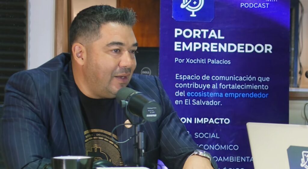 Fotografía de Juan Carlos Reyes, presidente de la CNAD de El Salvador.