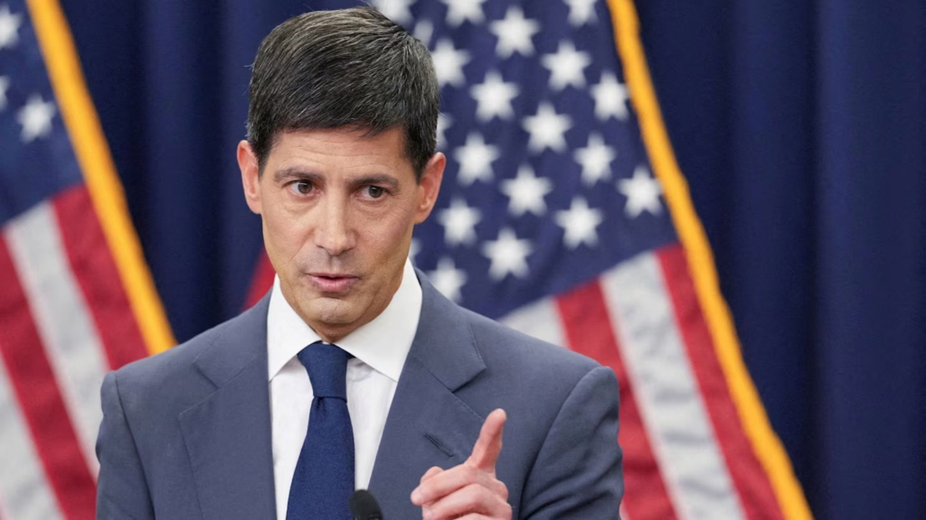 Kevin Warsh durante una rueda de prensa.