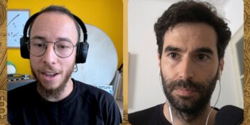 Fotografía de Joan Tubau e Iván Gómez en el podcast de CriptoNoticias.