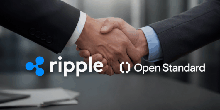 Primer planos: logos de Ripple y Open Standard. Fondo: un apretón de manos.