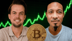Moneda física de bitcoin y la foto de Van de Poppe y Woo.