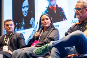 Conferencia durante el evento Latam Digital Assets Conf en Buenos Aires.