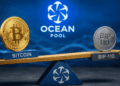 Una balanza con una moneda de bitcoin y otra que dice BIP-110. En el fondo: logo de Ocean Pool. Bitcoin es más pesado que bip-110 en esa balanza.