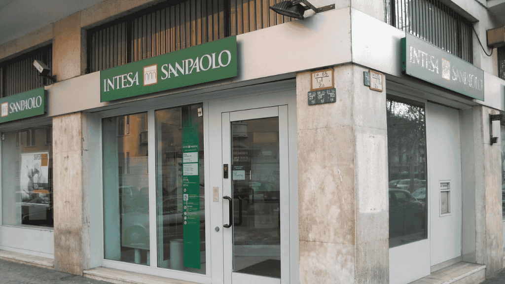 Local físico de Intesa Sanpaolo.