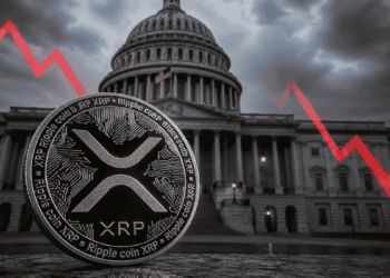 Moneda de XRP con flecha roja hacia abajo. Senado de Estados Unidos.