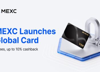 Tarjeta de débito de color negro con los logos de MEXC y Visa en dorado.