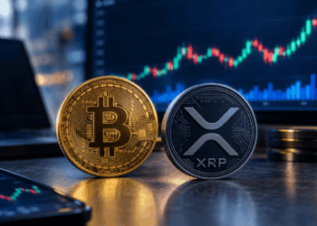 Bitcoin y XRP frente a un mercado de criptomonedas en alza.
