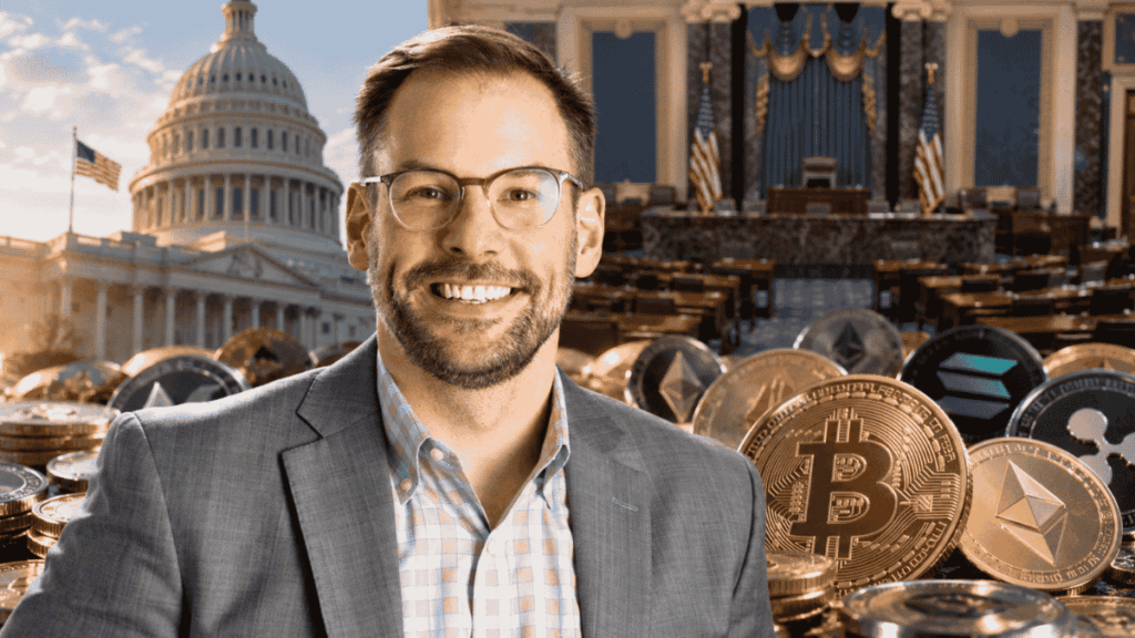 Jason Comensatto en primer plano. En el fondo: Senado de EE. UU. y muchas criptomonedas.