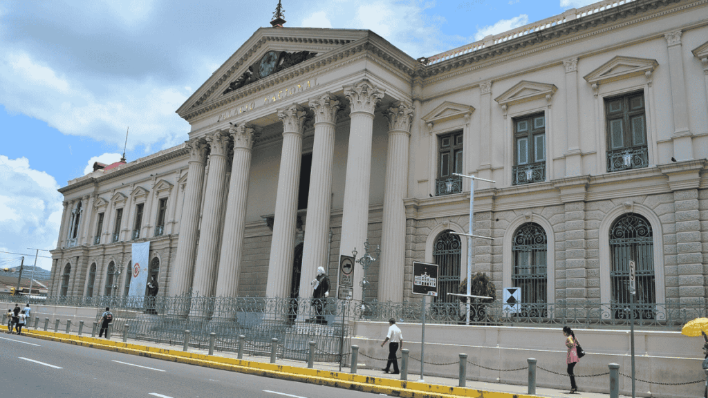 Palacio Nacional de San Salvador.