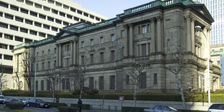 Fotografía de sede principal del Banco de Japón.
