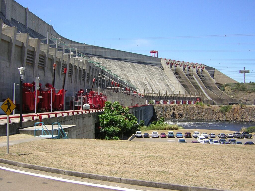 Central Hidroeléctrica Simón Bolivar, ubicada en la represa Guri.