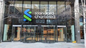 Fotografía de la sede de Standard Chartered en Londres.