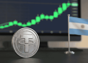 Una moneda de USDT, una bandera de Argentina y un gráfico de precio en verde subiendo.